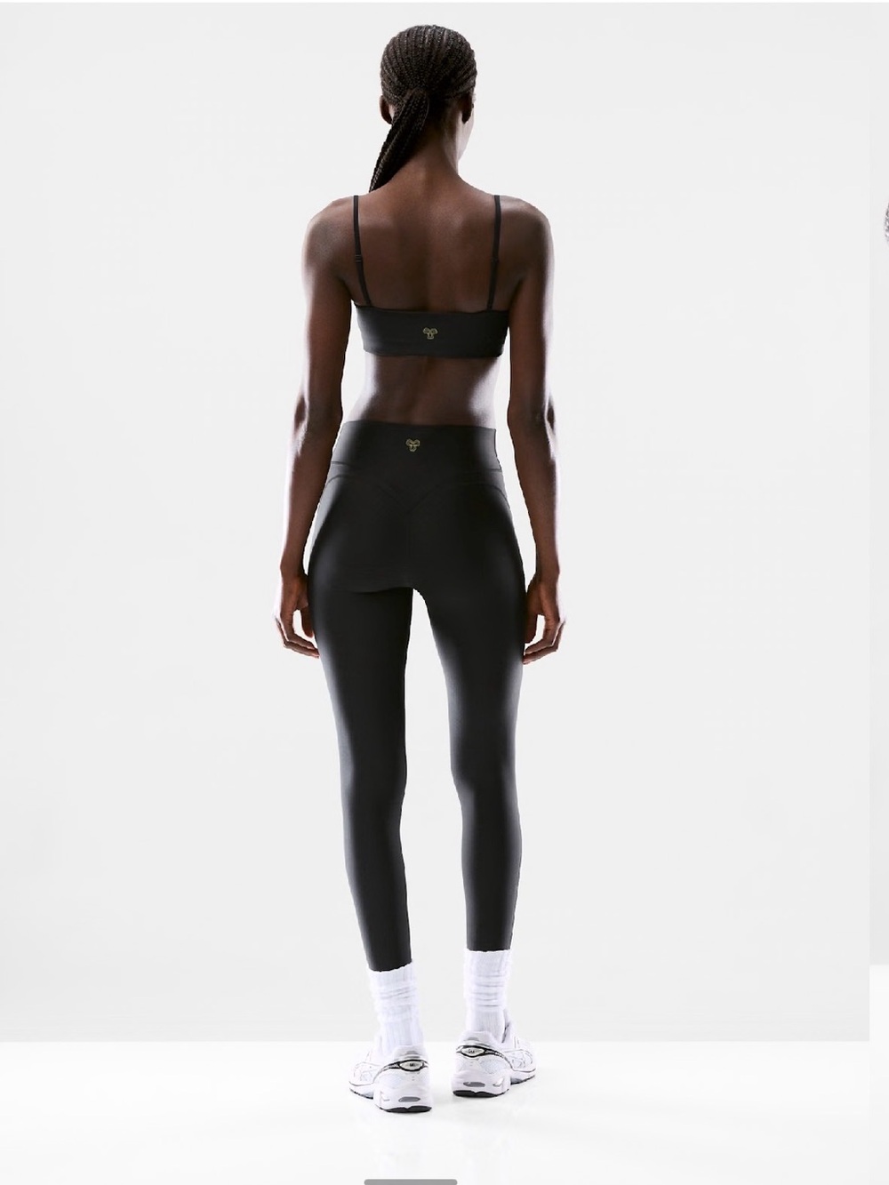 Aritzia Golden GloTone™ Emphasis Hi-Rise 26" Legging